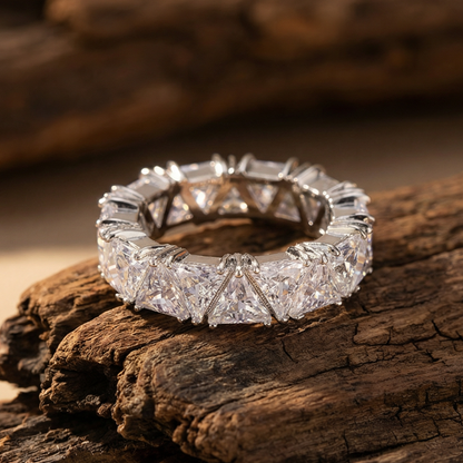 Vintage Silver Triangular Stone Eternity Ring